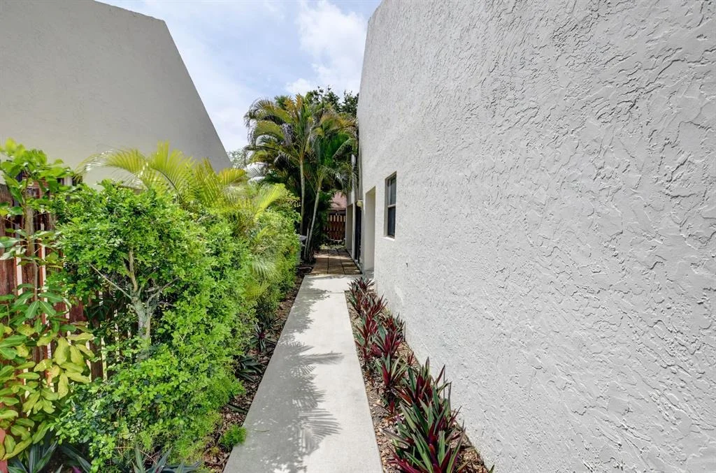 Photo of 21745 Contado Road