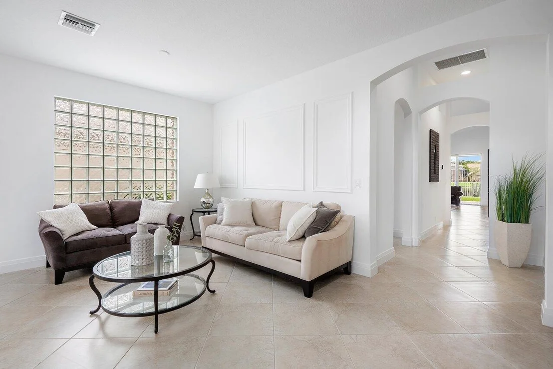 Photo of 8140 Viale Matera