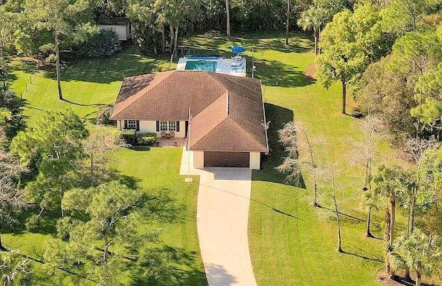 Photo of 17671 Bridle Lane