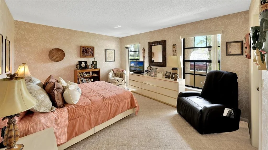 Photo of 11294 Clover Leaf Circle