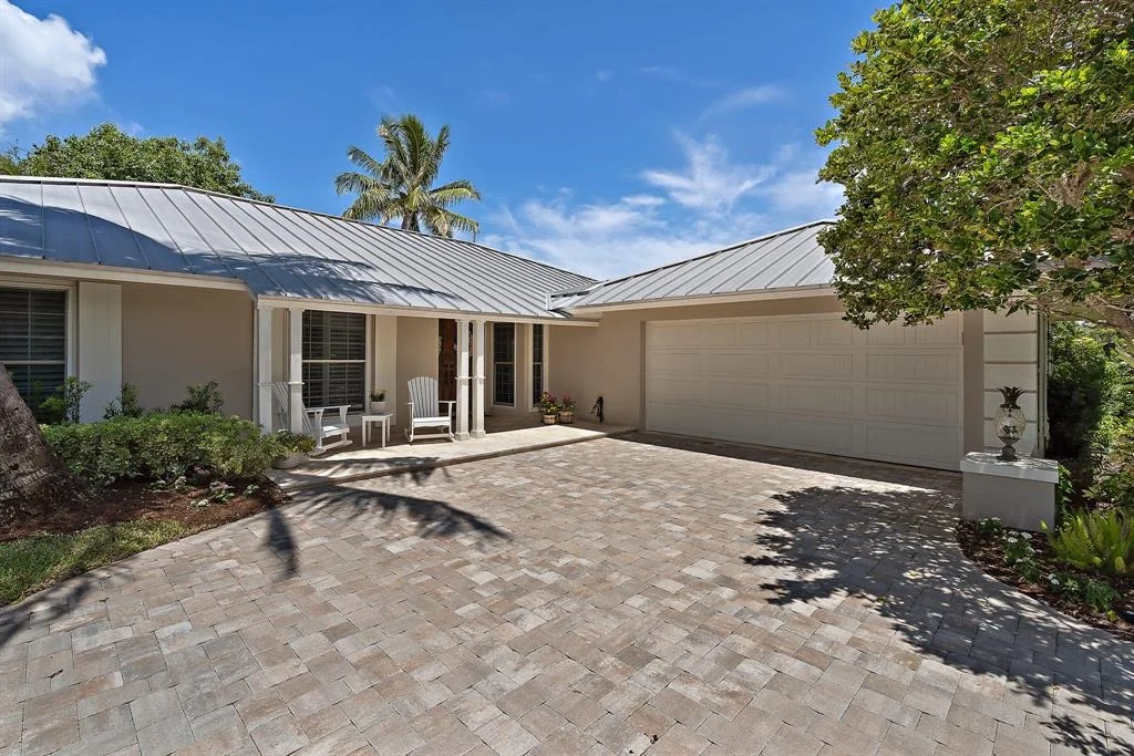 Photo of 116 Golfview Drive