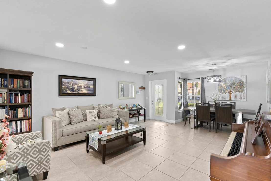 Photo of 6562 Adriatic Way
