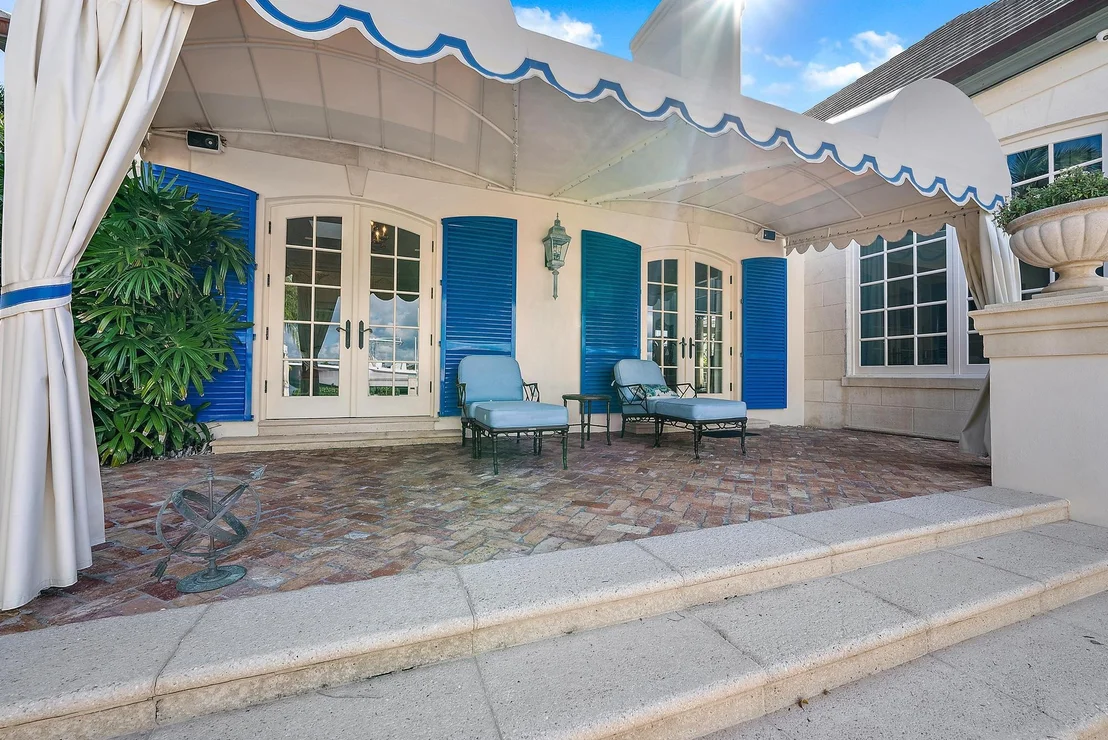 Photo of 751 Island Drive
