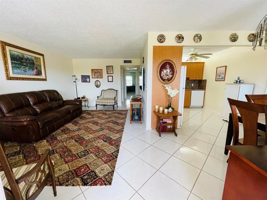 Photo of 3018 Wolverton A