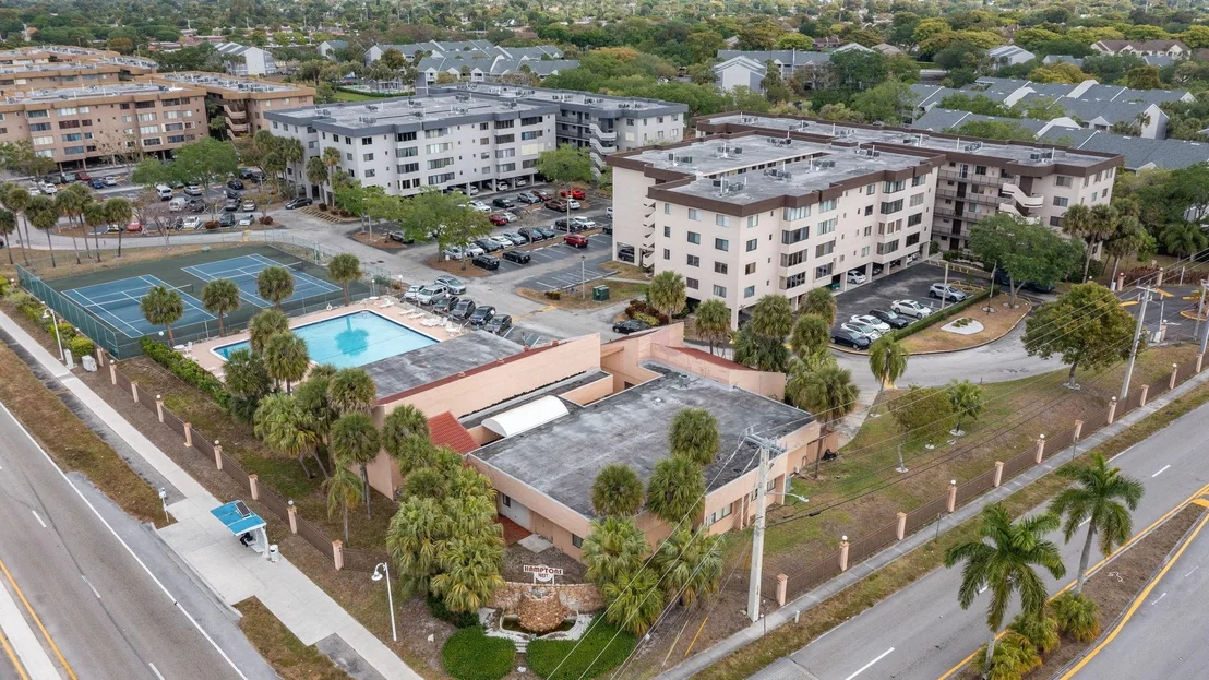 Photo of Unit 214 at 8000 Hampton Boulevard