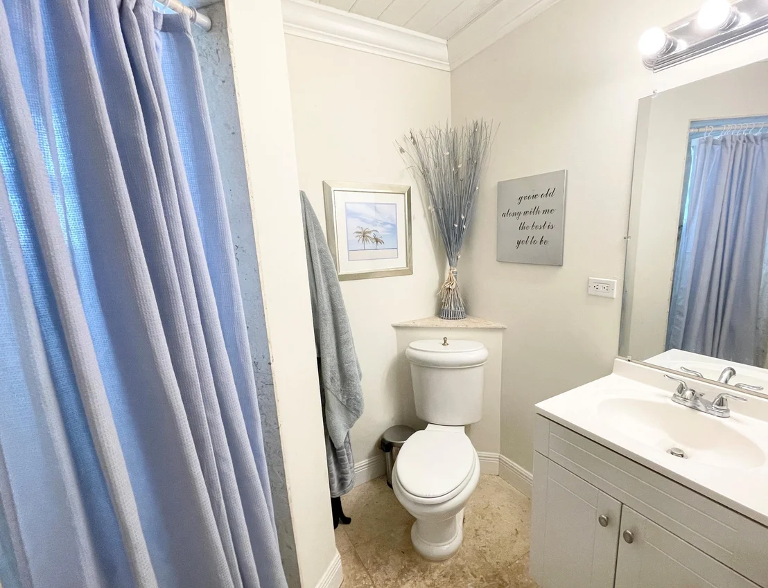 Photo of 403 Riverside Drive