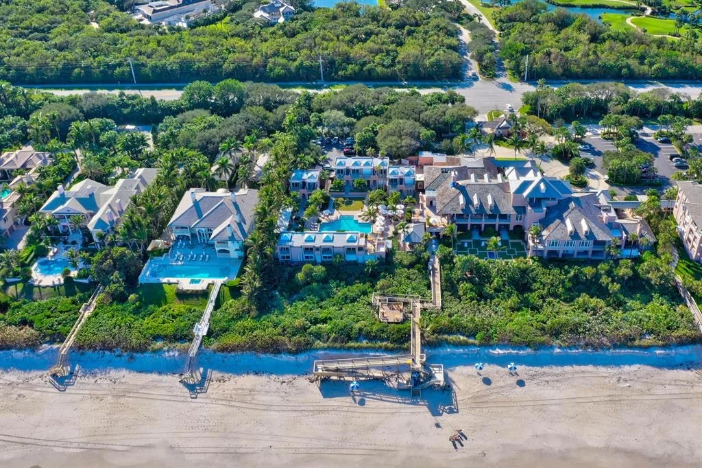 Photo of 551 White Pelican Circle