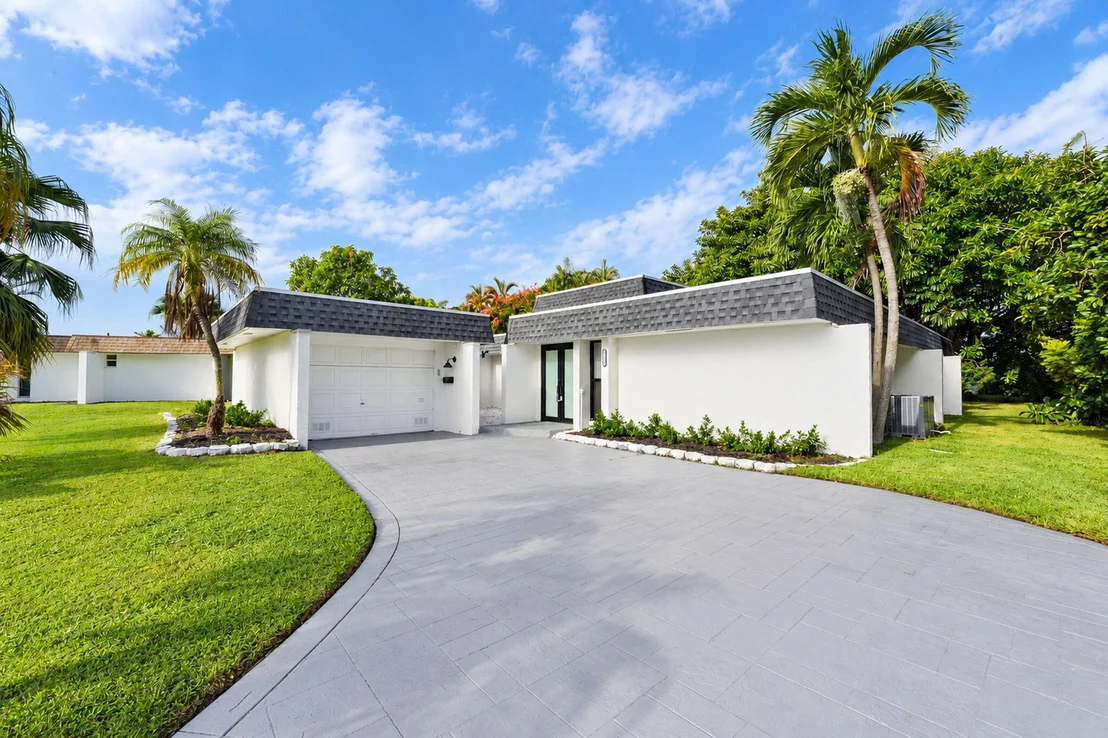 Photo of 4603 KING PALM Drive