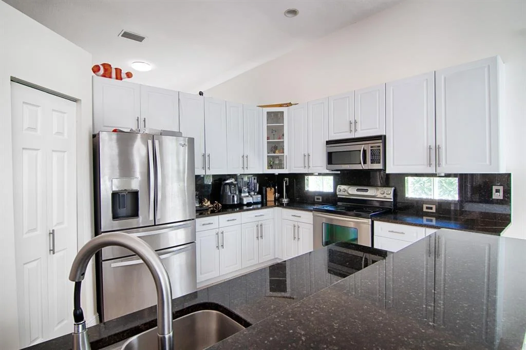 Photo of 6032 Indian Forest Circle
