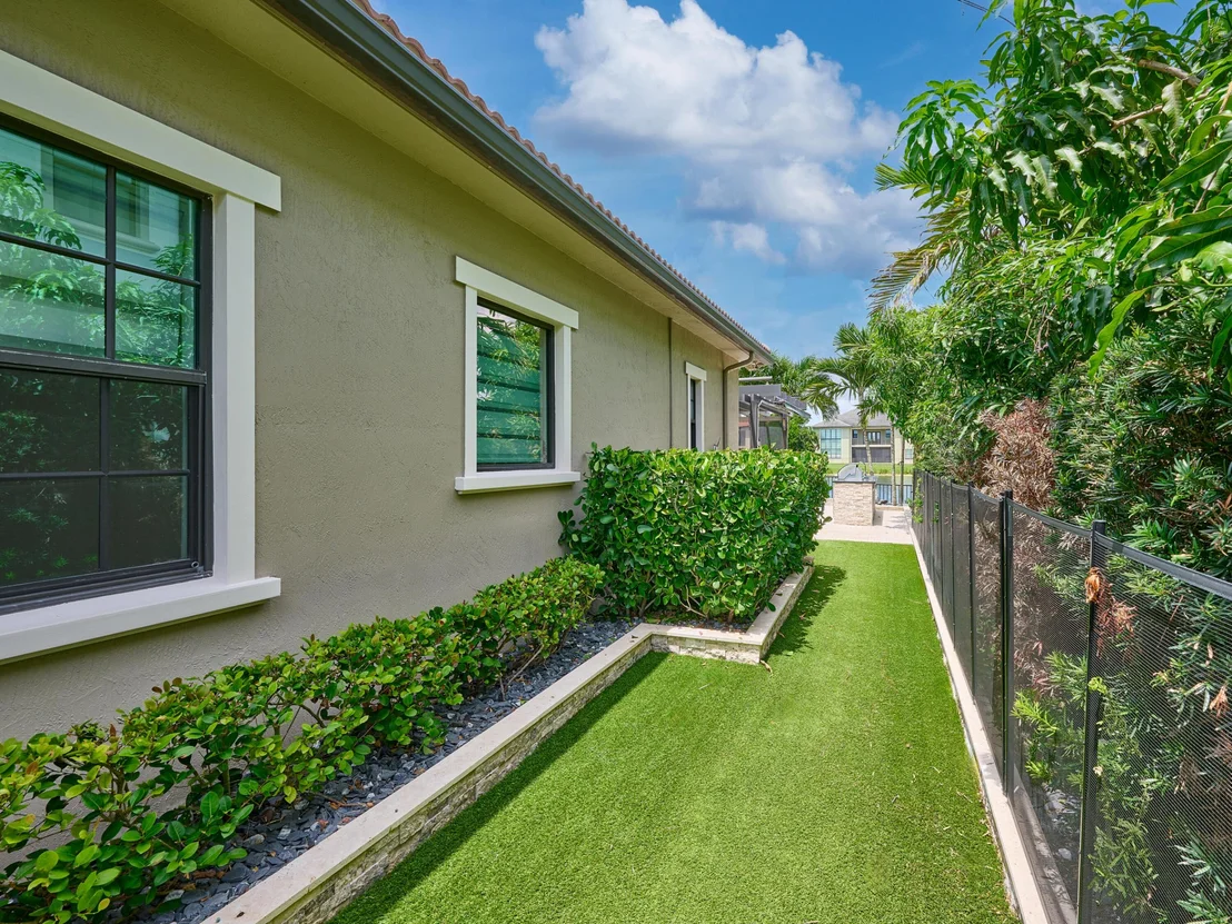 Photo of 8965 Watercrest Circle E