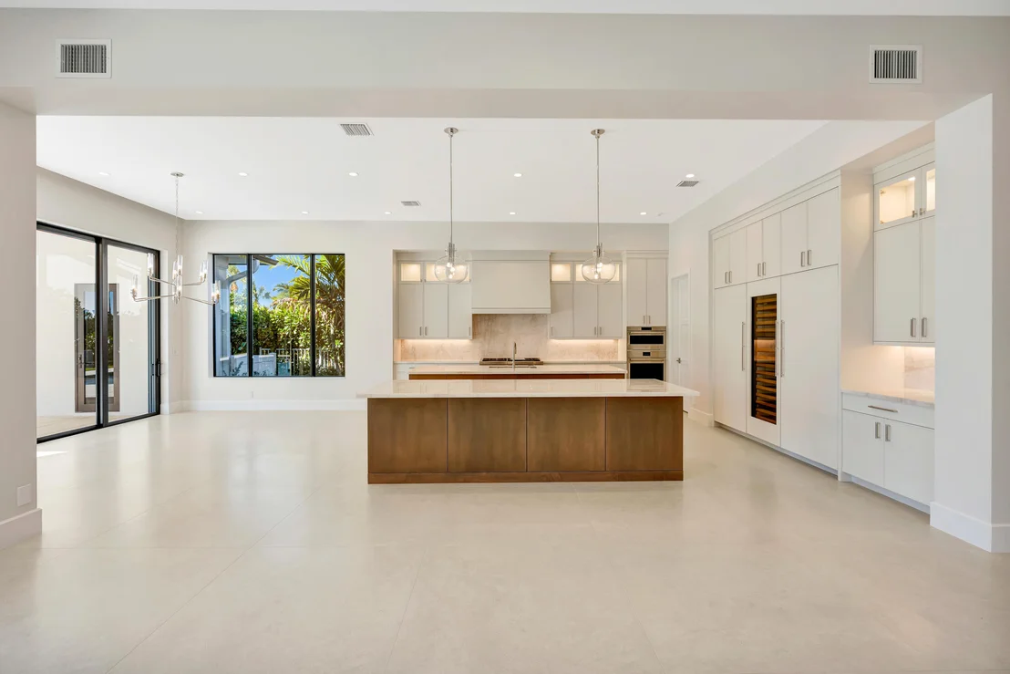 Photo of 112 Regatta Drive