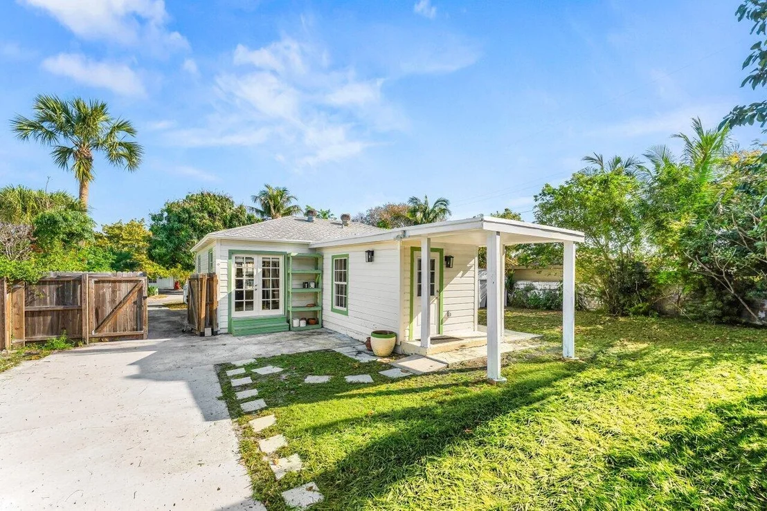 Photo of 810 Franklin Road