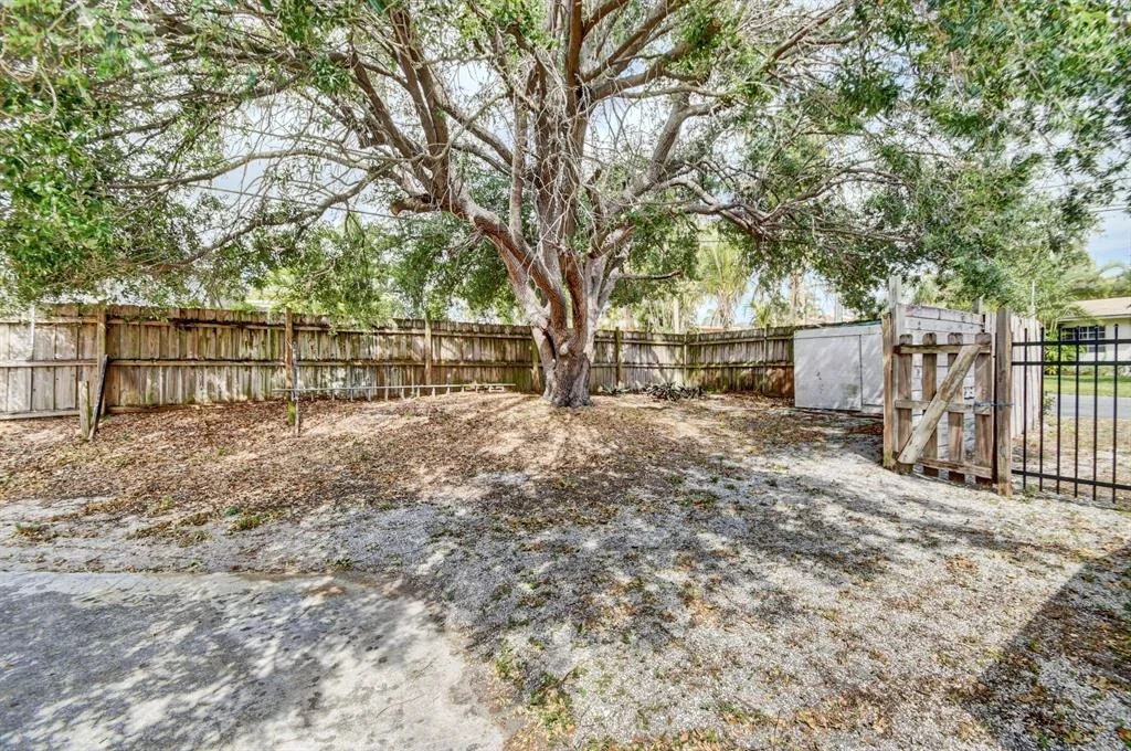 Photo of 3605 SE 2nd Street