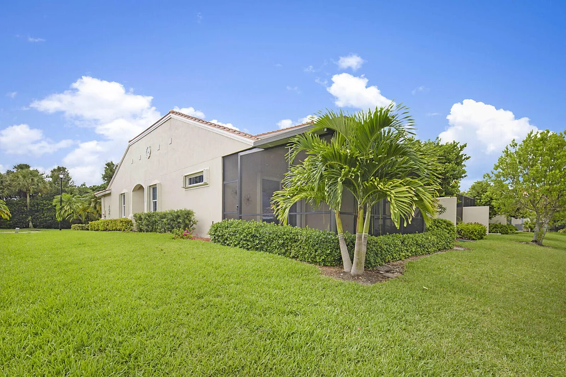 Photo of 23077 Addison Lakes Circle