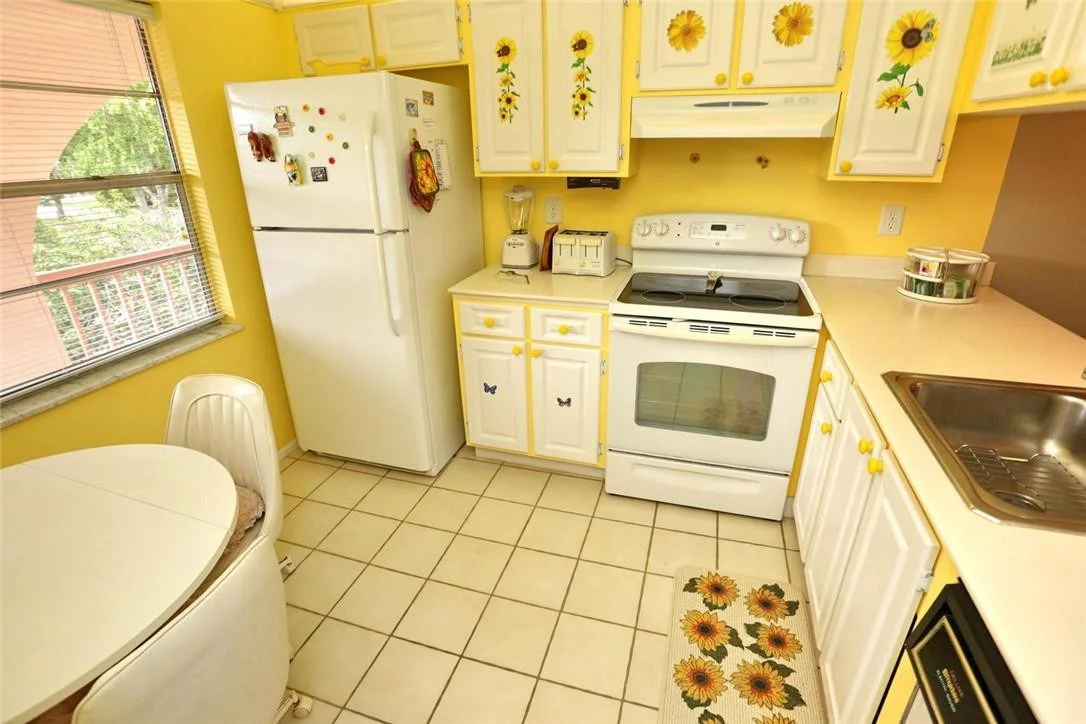 Photo of Unit B2 at 1108 Bahama Bend