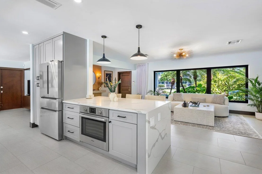 Photo of 520 Silver Lane