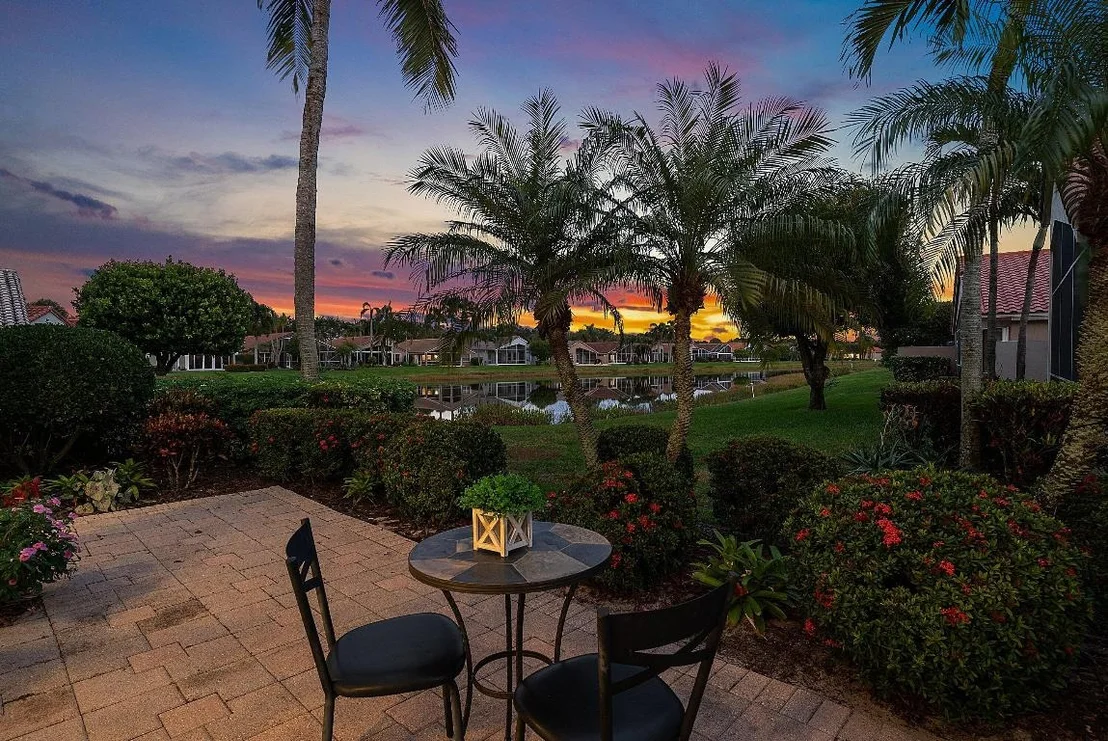 Photo of 6698 Sherbrook Drive
