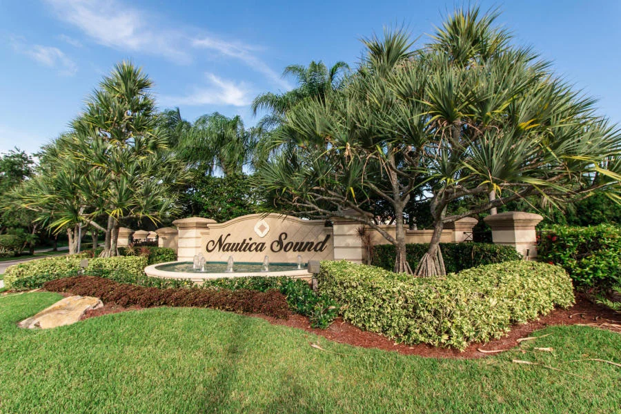 Photo of 3638 Chesapeake Circle