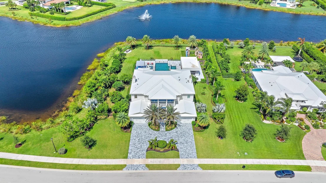 Photo of 7977 SE Old Plantation Circle Circle