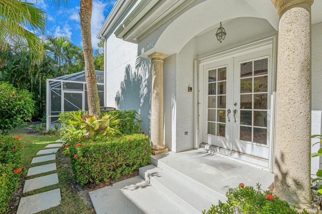 Photo of 22 Grand Bay Circle