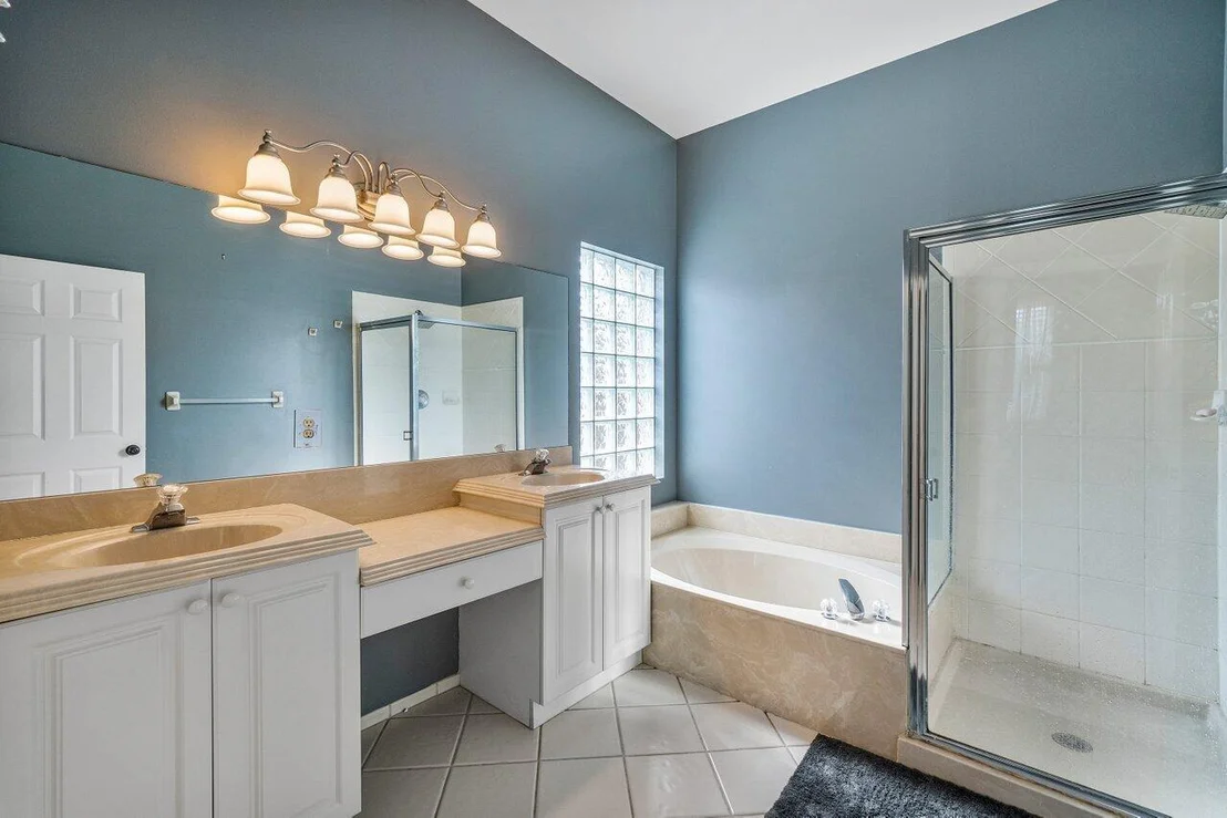 Photo of 7615 Oak Grove Circle