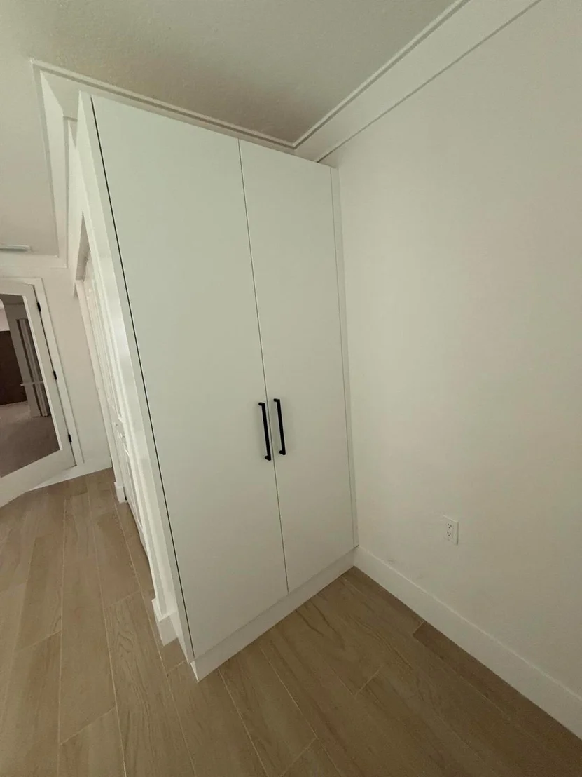 Photo of 3015 Robert Road