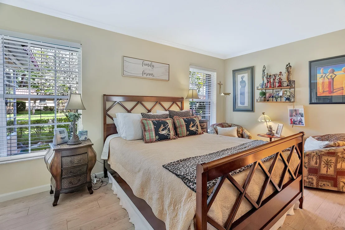 Photo of Unit 708 at 708 Laconia Circle