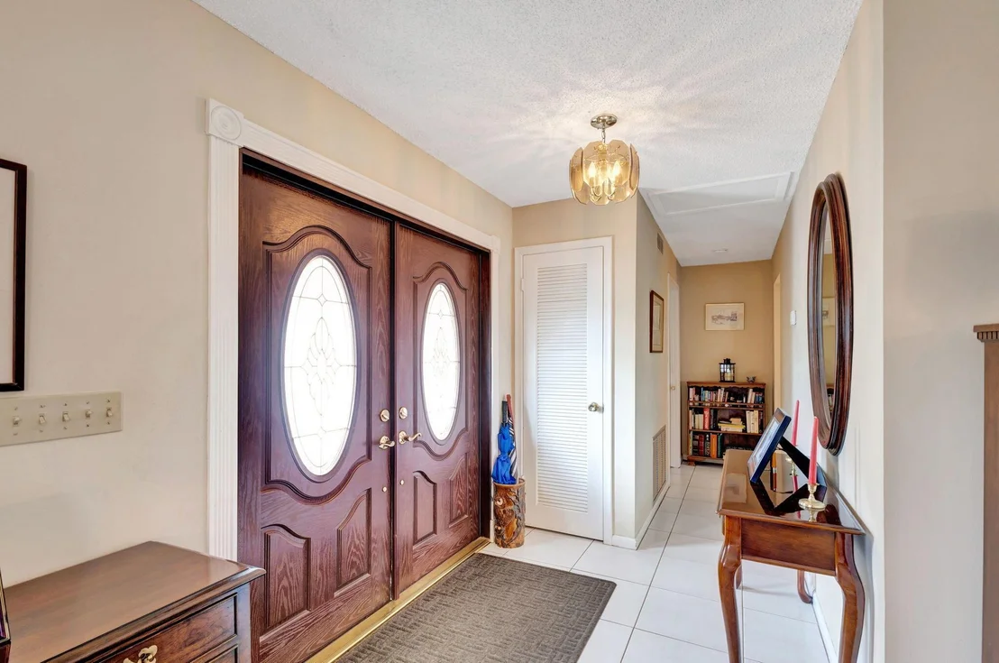 Photo of 86 W Coconut Drive