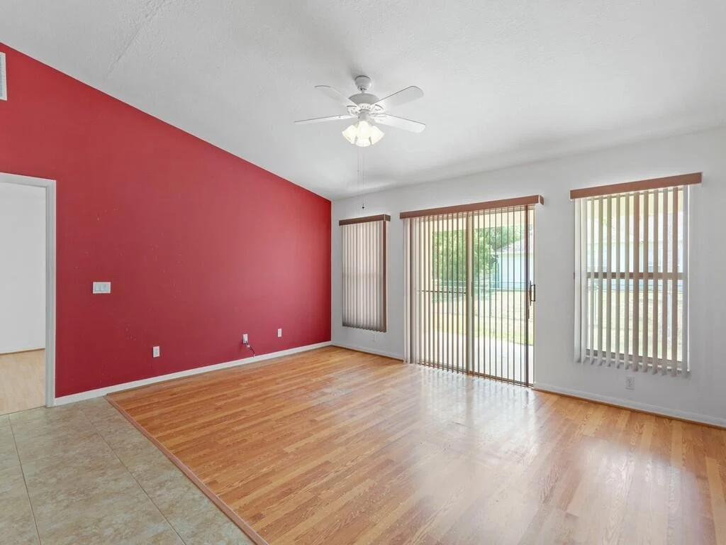 Photo of 9165 85th Place