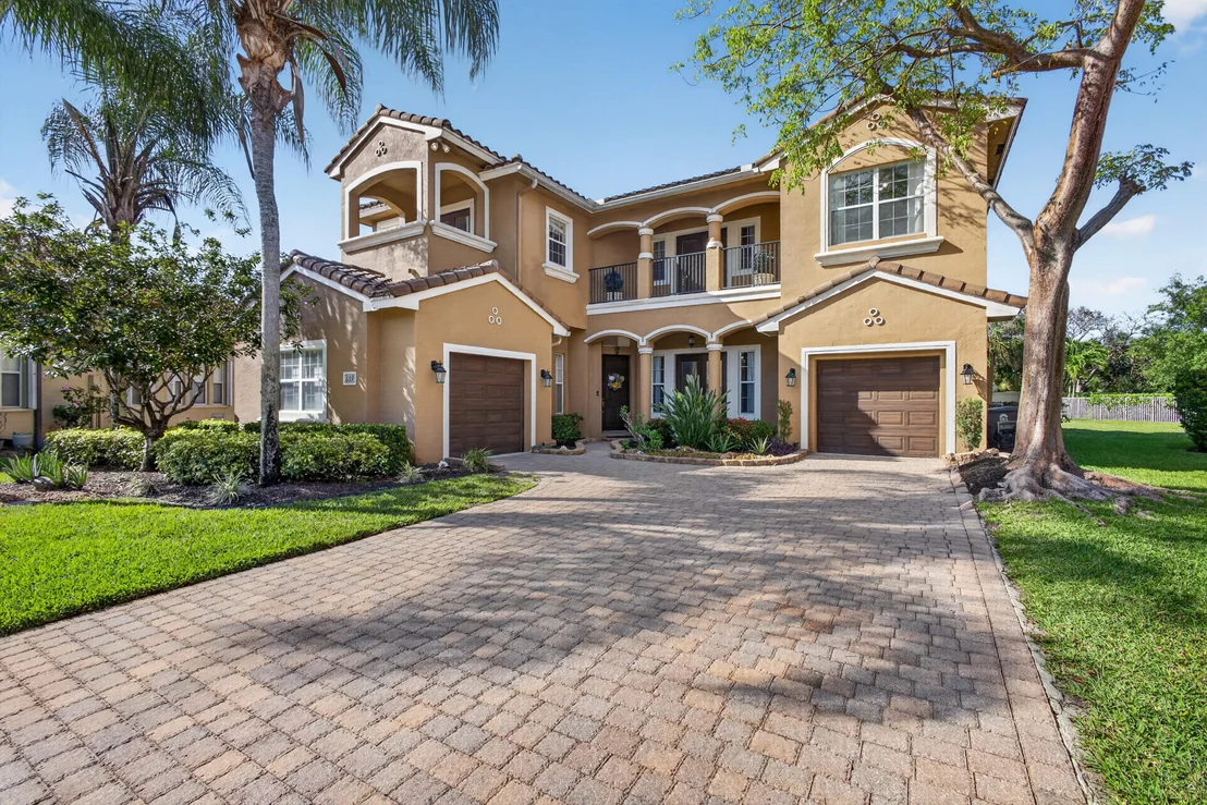 Photo of 659 Cresta Circle