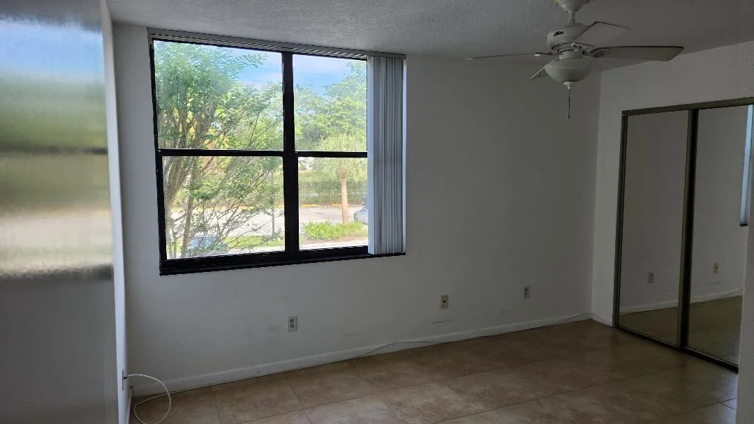Photo of Unit F211 at 950 Lavers Circle