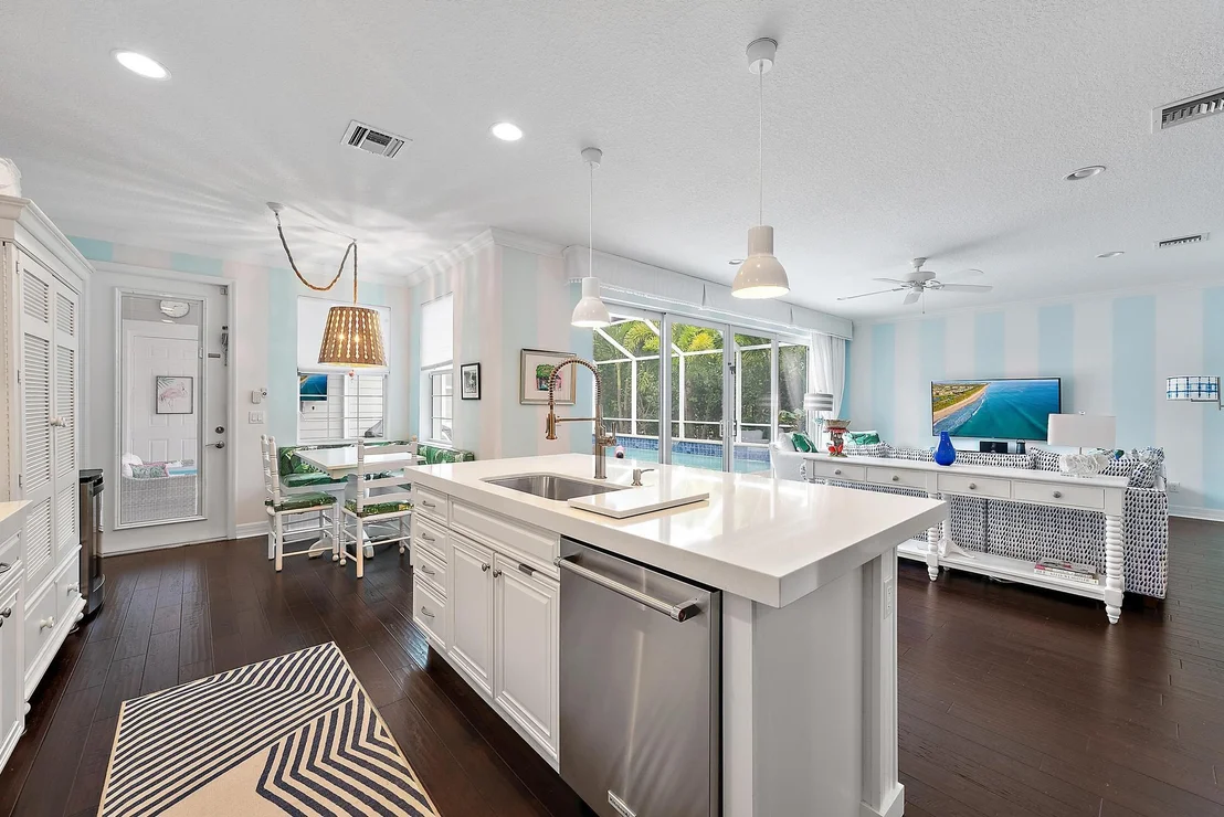 Photo of 1363 Dakota Drive