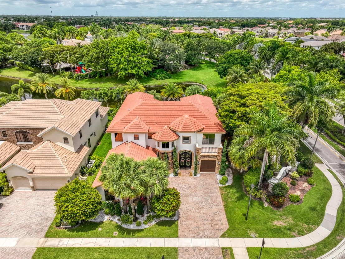 Photo of 3581 Collonade Drive