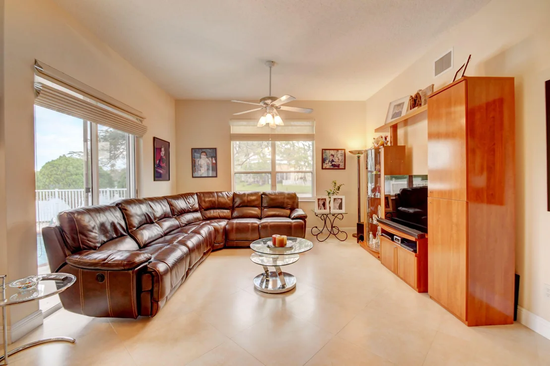 Photo of 18590 Serena Pointe Lane