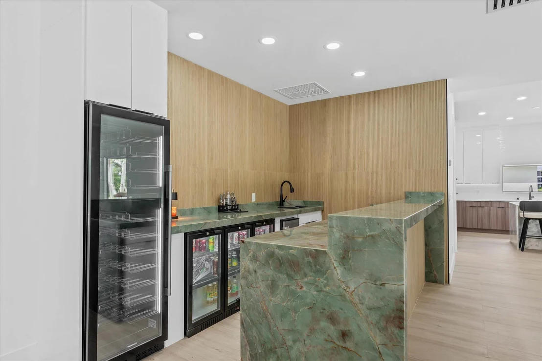 Photo of 2670 Tecumseh Drive