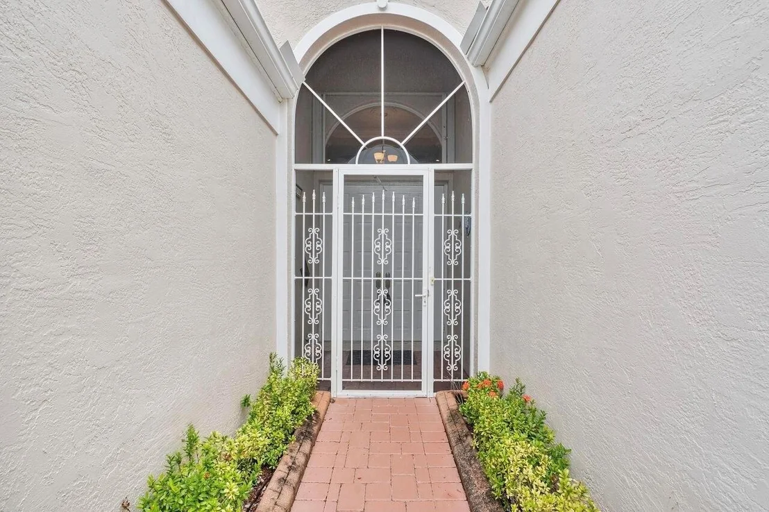 Photo of 8351 Mastic Cay