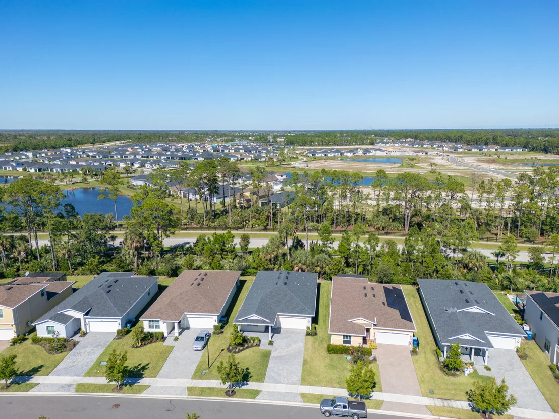 Photo of 460 Veridian Circle NW