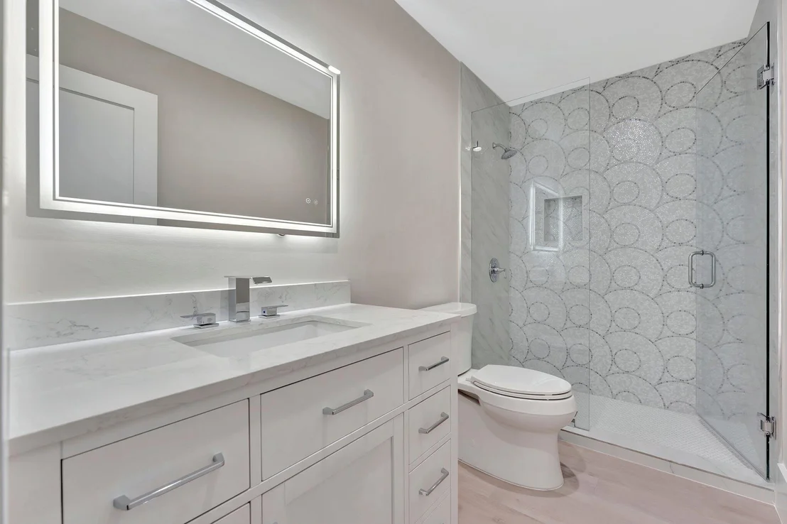 Photo of 5011 Pineview Circle