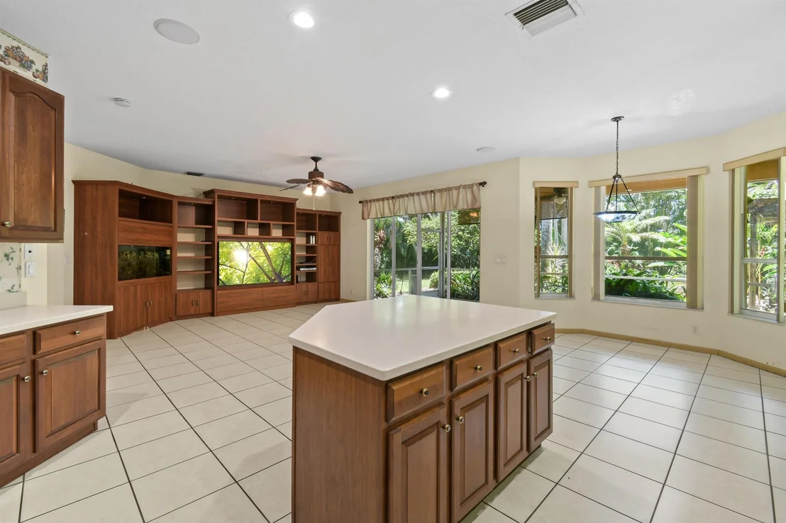 Photo of 575 Scrubjay Lane