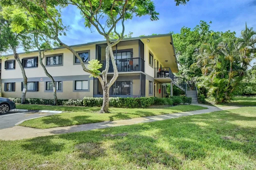 Photo of Unit 107 at 632 Trace Circle