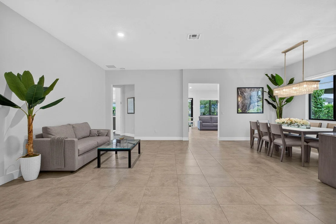 Photo of 10785 PACIFICA Way