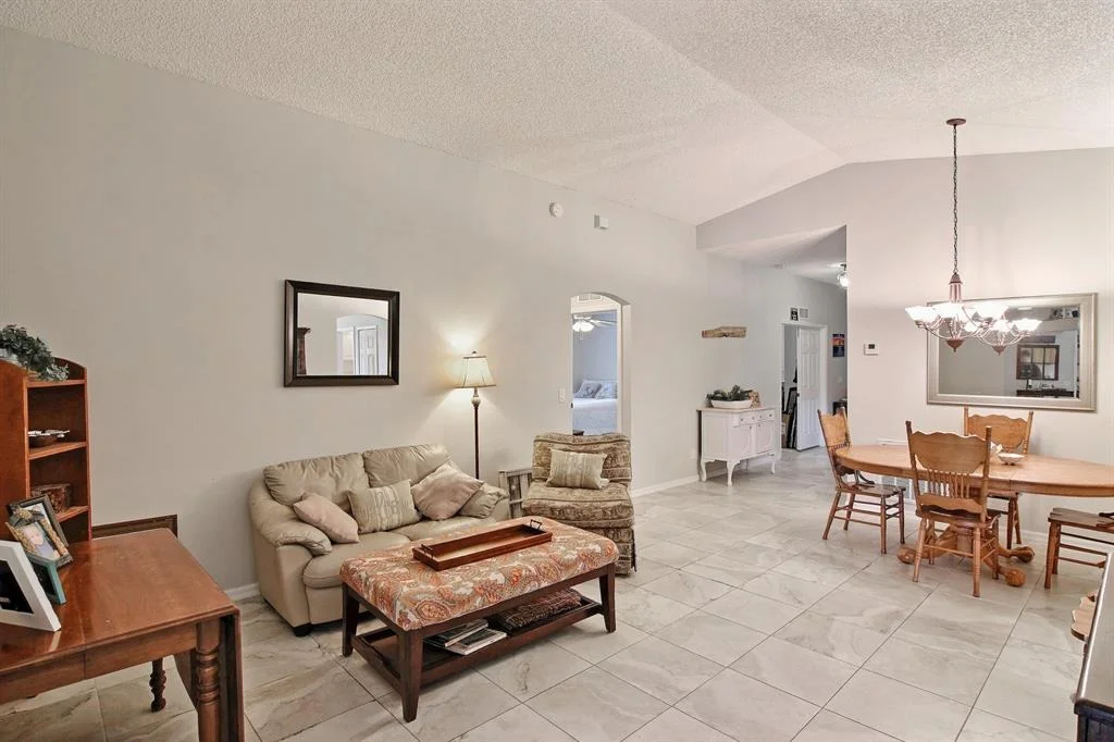 Photo of 1142 N 13th Square