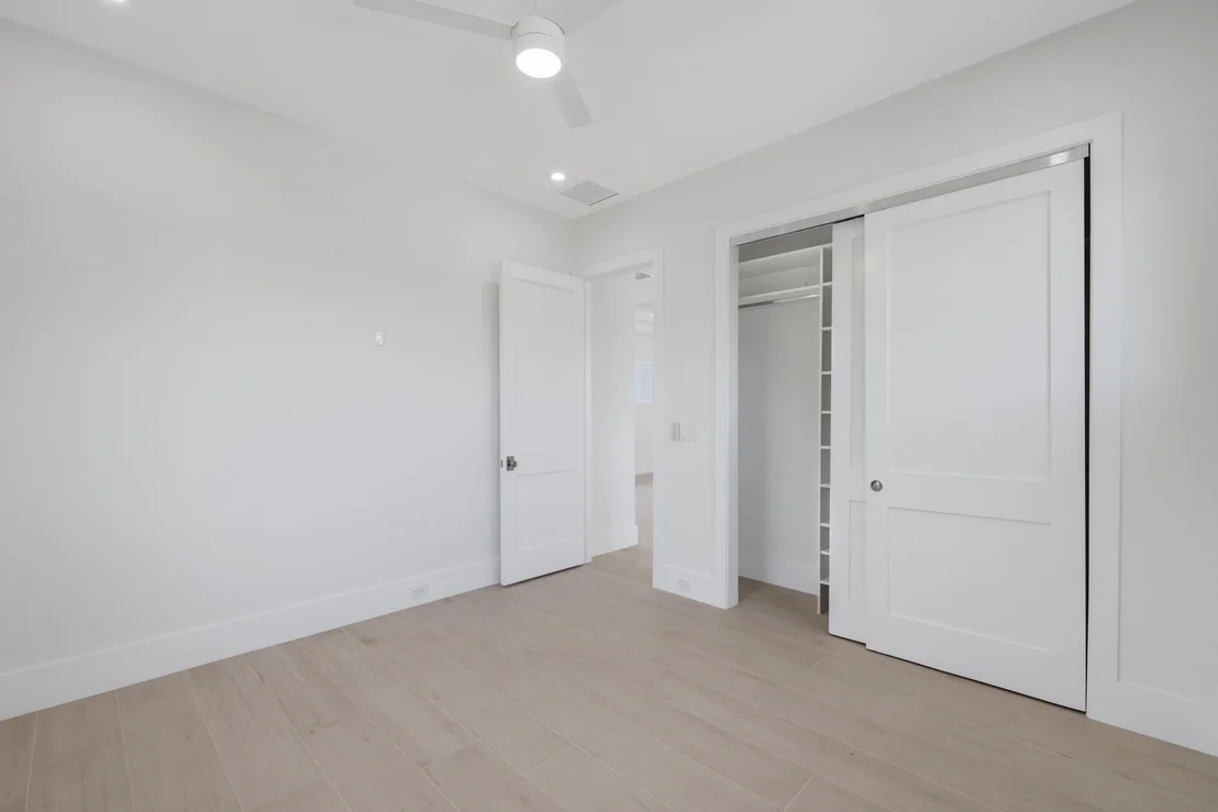 Photo of 528 KINGFISH Road