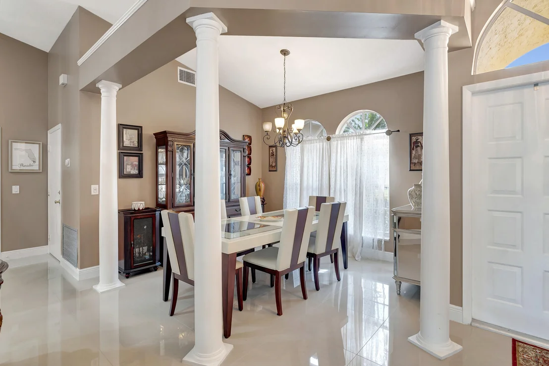 Photo of 9268 Lake Serena Drive