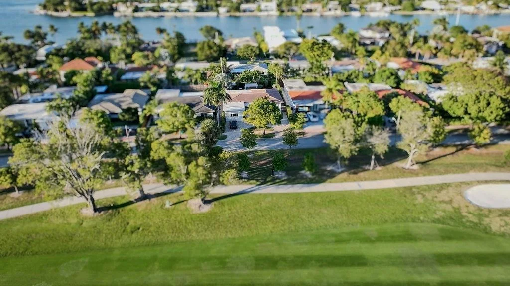 Photo of 741 Fairway Drive