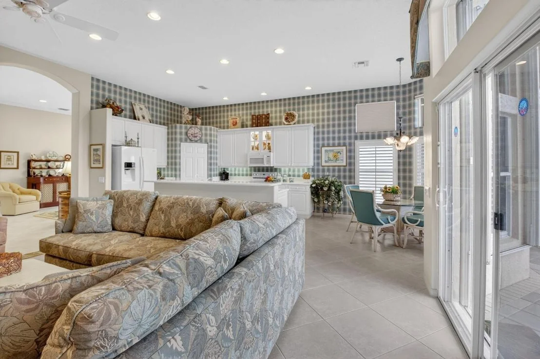 Photo of 7237 Morocca Lake Drive