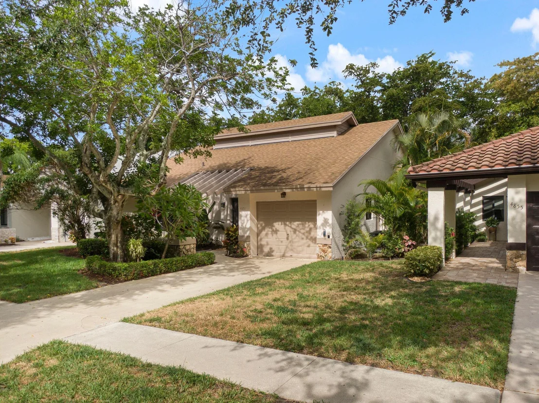 Photo of 4851 Boxwood Circle