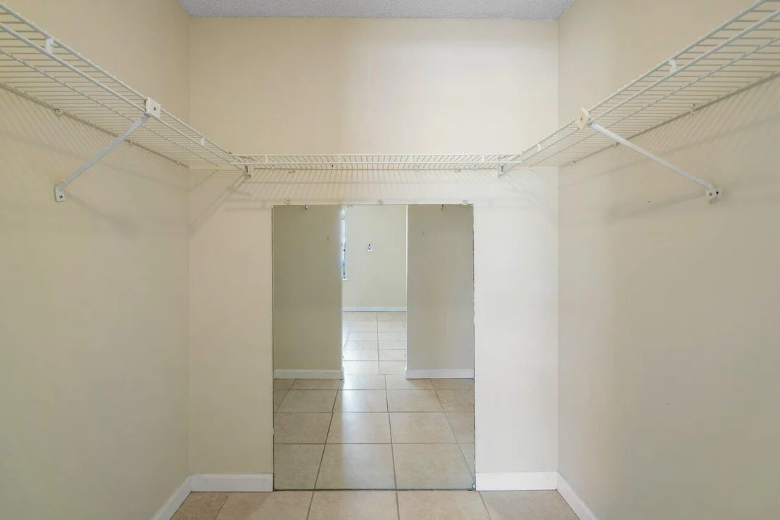 Photo of 6090 Lambeth Circle