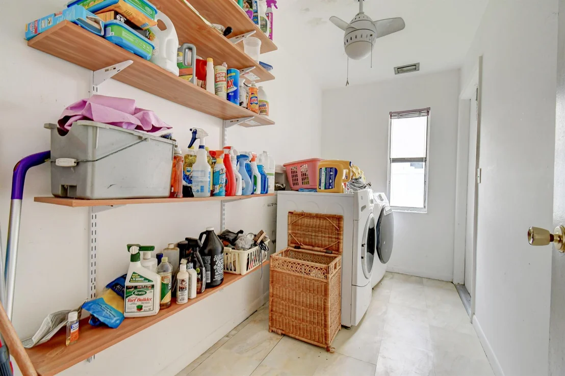 Photo of 5822 Sun Pointe Circle