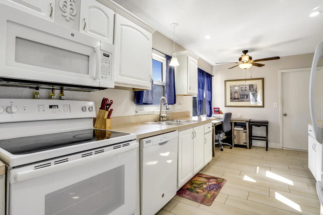 Photo of 4467 Pine Park Circle